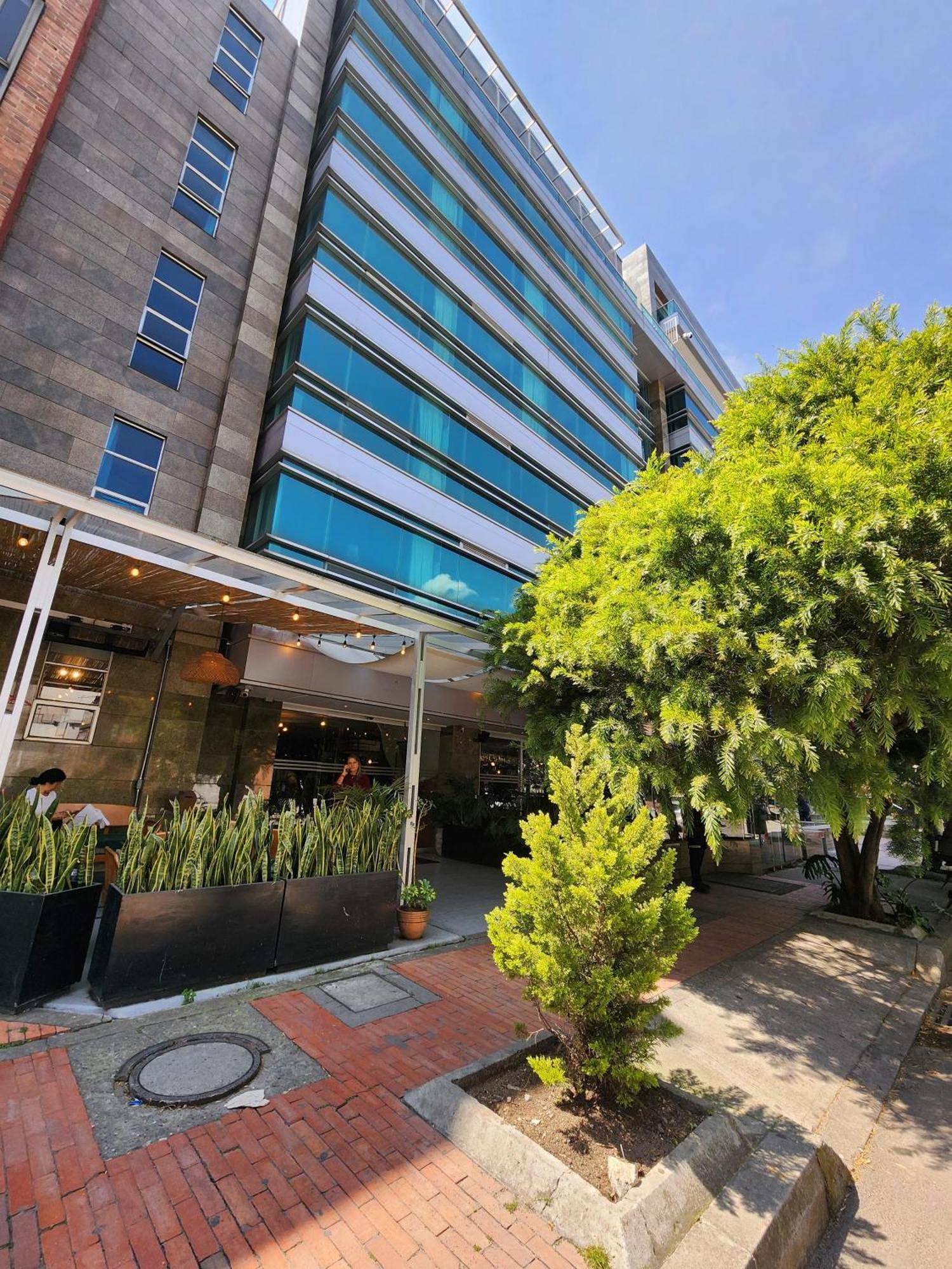 Socialtel Parque 93 Bogota Hotel Bagian luar foto